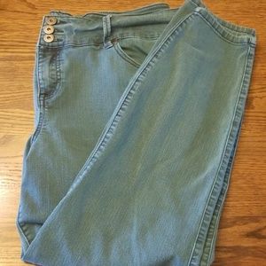 Green jegging